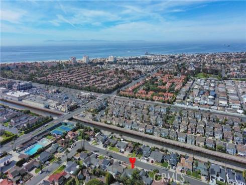 20872  Catamaran  , Huntington Beach, CA