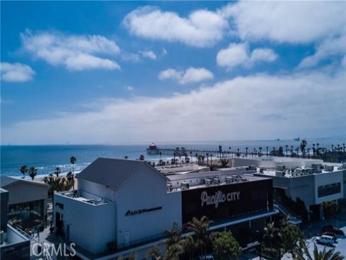 20872  Catamaran  , Huntington Beach, CA