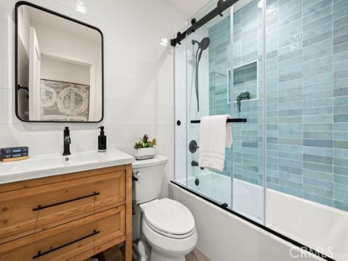 17532 Montbury Circle, Huntington Beach, CA