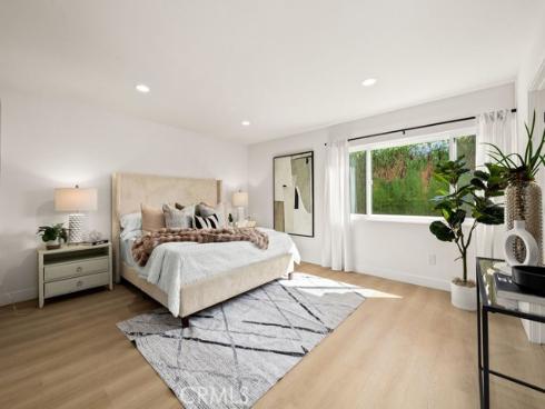 17532 Montbury Circle, Huntington Beach, CA