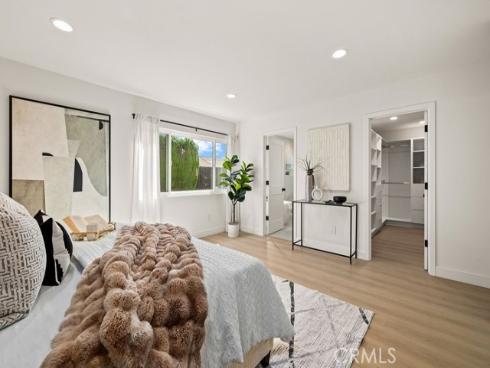 17532 Montbury Circle, Huntington Beach, CA