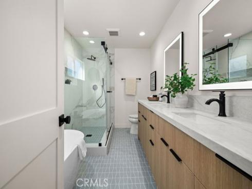 17532 Montbury Circle, Huntington Beach, CA