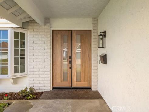 17532 Montbury Circle, Huntington Beach, CA