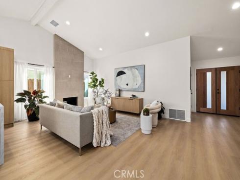 17532 Montbury Circle, Huntington Beach, CA