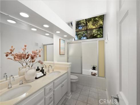 17202  Corbina Ln  202 , Huntington Beach, CA