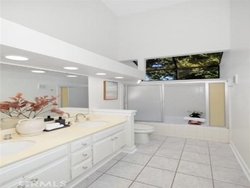 17202  Corbina Ln  202 , Huntington Beach, CA