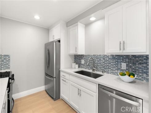 6600  Warner  162  Avenue, Huntington Beach, CA