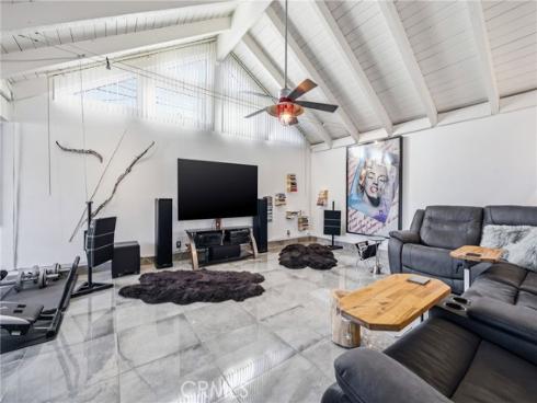 10362  Monitor   Drive, Huntington Beach, CA