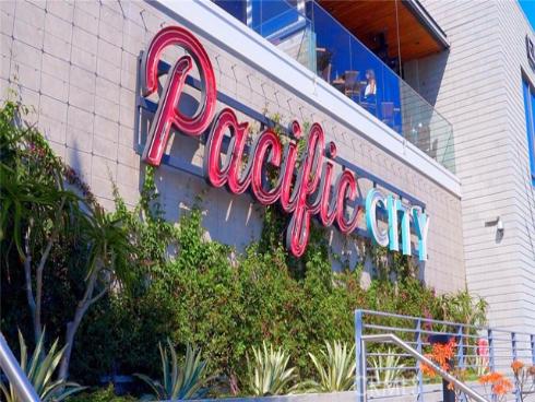 10362  Monitor   Drive, Huntington Beach, CA