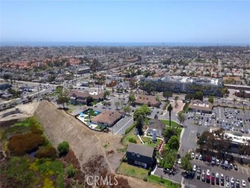 10362  Monitor   Drive, Huntington Beach, CA