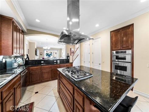 116  11th  , Huntington Beach, CA