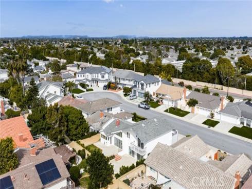 20761  Mission Ln  , Huntington Beach, CA
