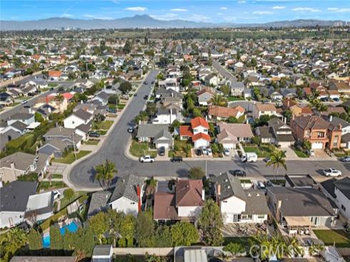 20591  Reef Lane  , Huntington Beach, CA