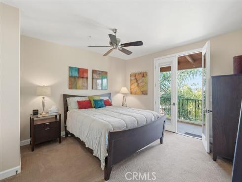 338  5th   Street, Huntington Beach, CA