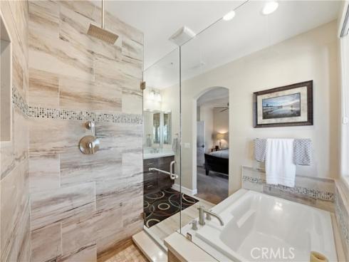 338  5th   Street, Huntington Beach, CA