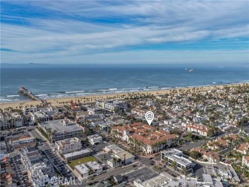 338  5th   Street, Huntington Beach, CA
