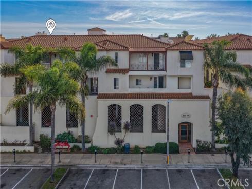 338  5th   Street, Huntington Beach, CA