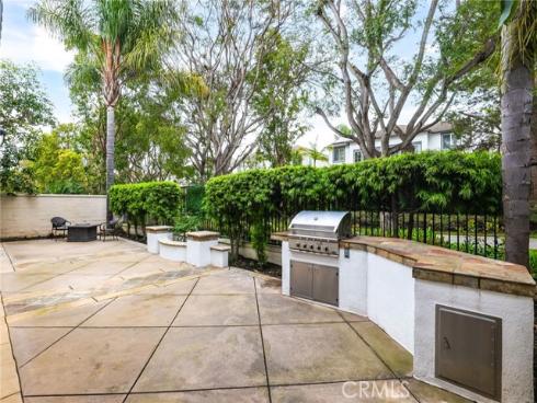 18692  Calera   Drive, Huntington Beach, CA