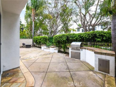 18692  Calera   Drive, Huntington Beach, CA