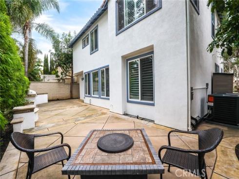 18692  Calera   Drive, Huntington Beach, CA