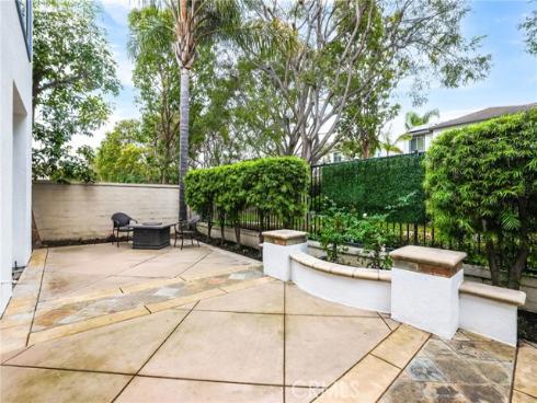 18692  Calera   Drive, Huntington Beach, CA