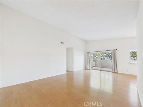 8655  Fresno Circle  501A , Huntington Beach, CA