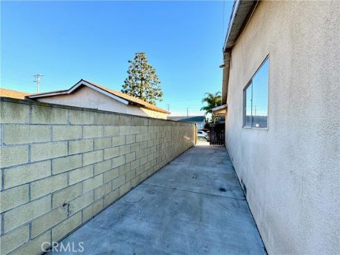 8561  Glasgow   Circle, Huntington Beach, CA
