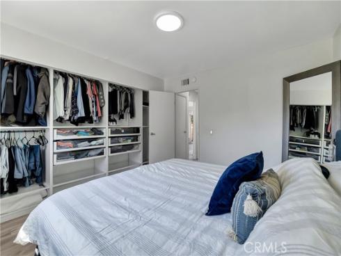 4612  Via Vista  5  Circle, Huntington Beach, CA