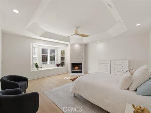 218  Indianapolis  , Huntington Beach, CA