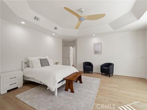 218  Indianapolis  , Huntington Beach, CA