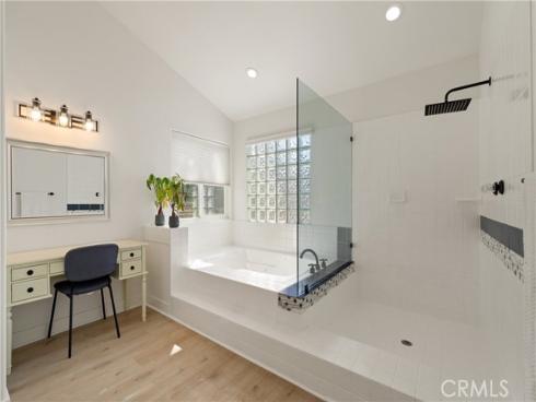 218  Indianapolis  , Huntington Beach, CA