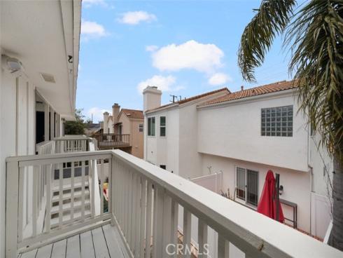 218  Indianapolis  , Huntington Beach, CA