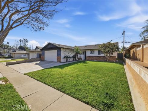 8282  Noble   Circle, Huntington Beach, CA