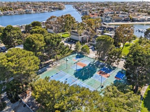 16445  Wimbledon   Lane, Huntington Beach, CA