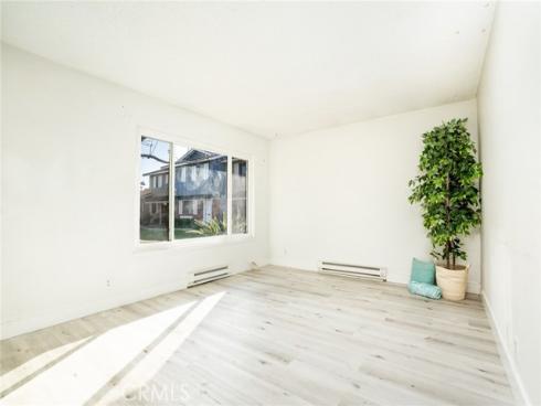 10122  Hull Drive  , Huntington Beach, CA