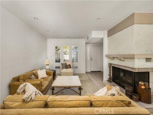 19731  Shorecliff  , Huntington Beach, CA