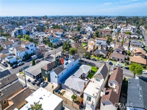 1208  California   Street, Huntington Beach, CA