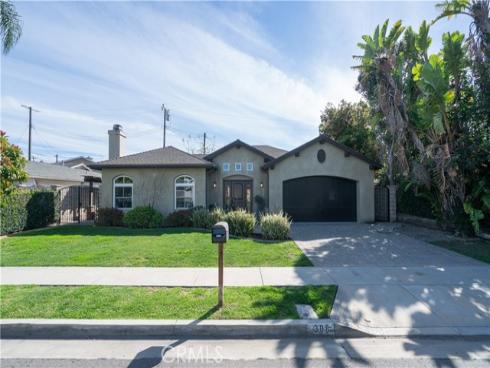 308  Cleveland  , Huntington Beach, CA