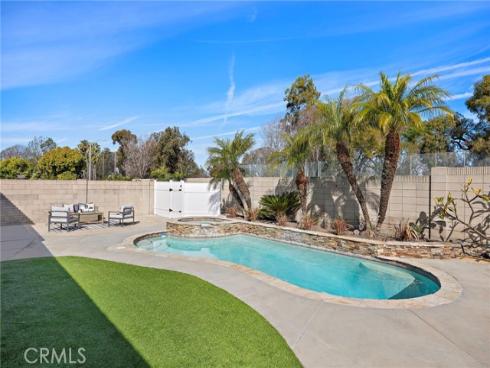 5711  Rogers   Drive, Huntington Beach, CA