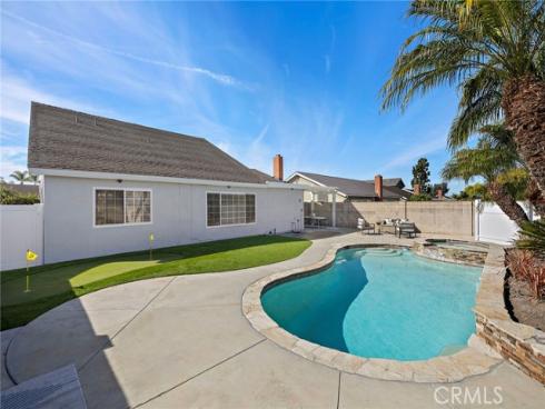 5711  Rogers   Drive, Huntington Beach, CA