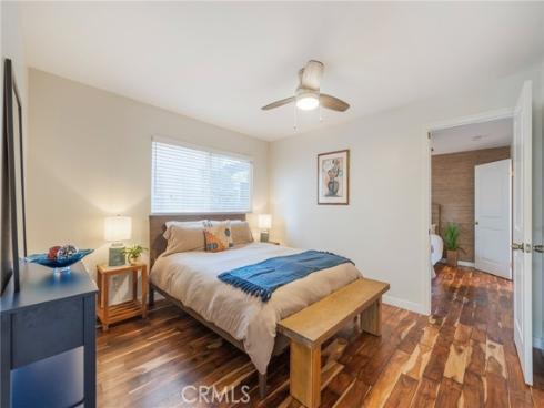 813  13th Street  , Huntington Beach, CA