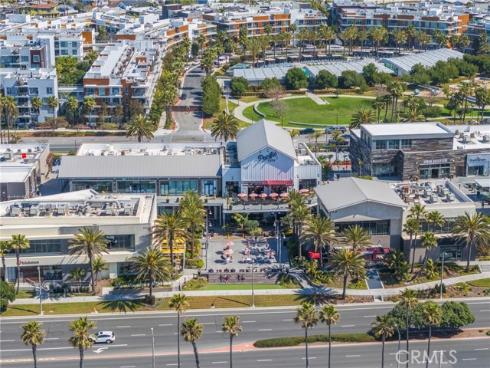 813  13th Street  , Huntington Beach, CA