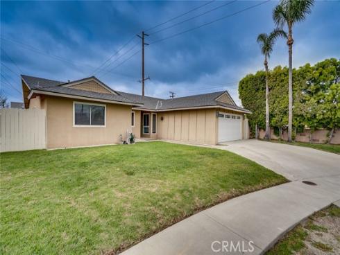 15501  Eliot  , Huntington Beach, CA