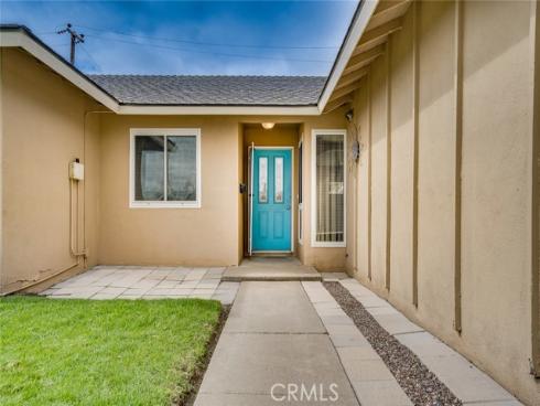 15501  Eliot  , Huntington Beach, CA