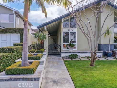 16672  Bolero Ln  , Huntington Beach, CA