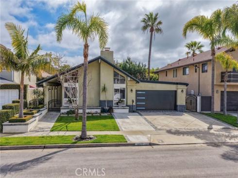 16672  Bolero Ln  , Huntington Beach, CA