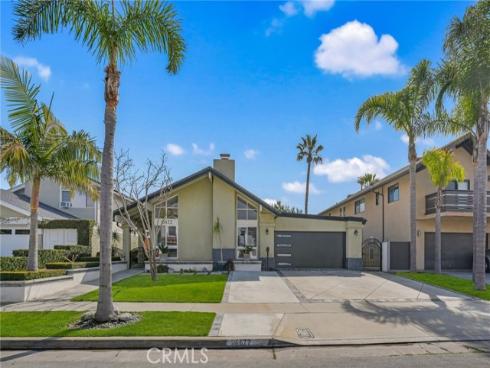 16672  Bolero Ln  , Huntington Beach, CA