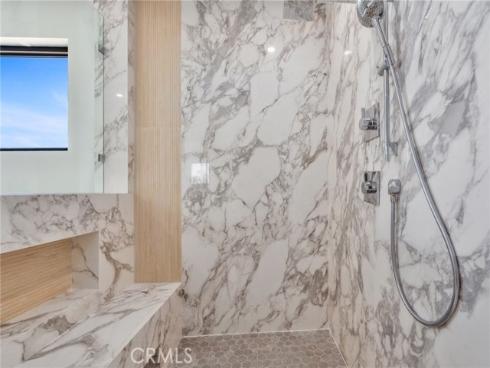 520  11th   Street, Huntington Beach, CA