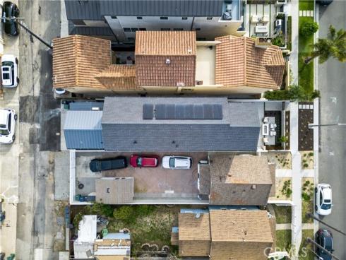520  11th   Street, Huntington Beach, CA