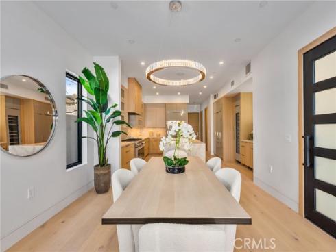 520  11th   Street, Huntington Beach, CA